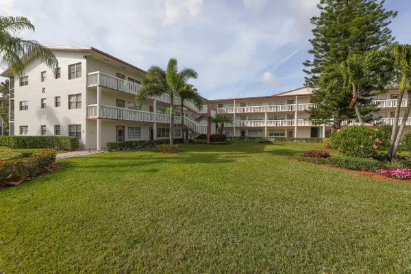 Boca Raton, FL 33434,435 Fanshaw K