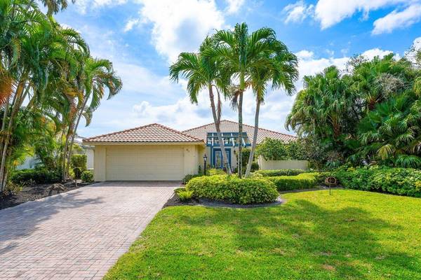 31 Woods LN,  Boynton Beach,  FL 33436