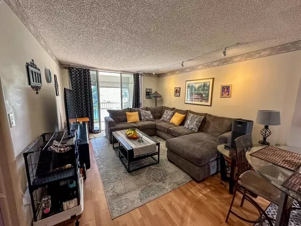 Lauderdale Lakes, FL 33319,3341 NW 47th TER 213