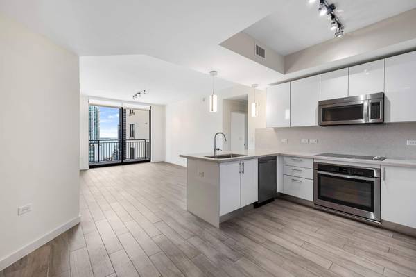 999 SW 1st AVE 2507, Miami, FL 33130