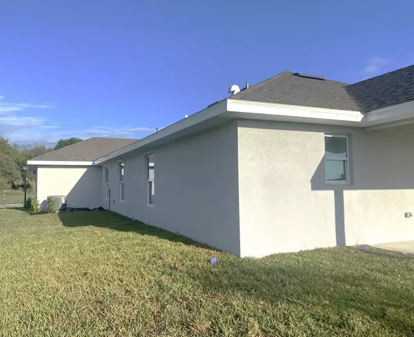 Fort Pierce, FL 34951,8705 NW Pavia ST