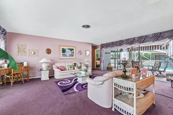 Palm Beach Gardens, FL 33410,9676 Honeysuckle AVE