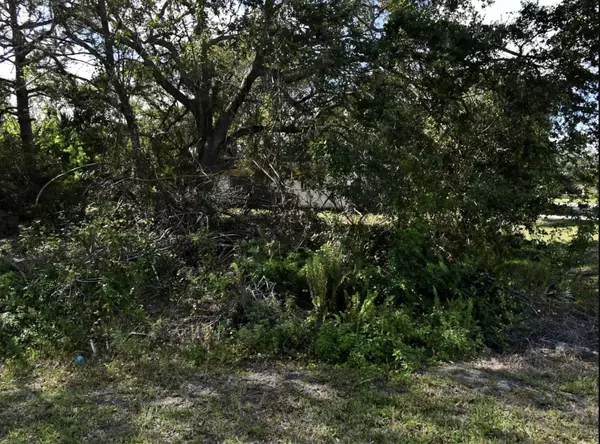 4701 Evergreen AVE, Fort Pierce, FL 34945