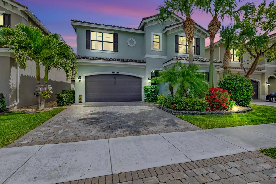 13810 Moss Agate AVE, Delray Beach, FL 33446