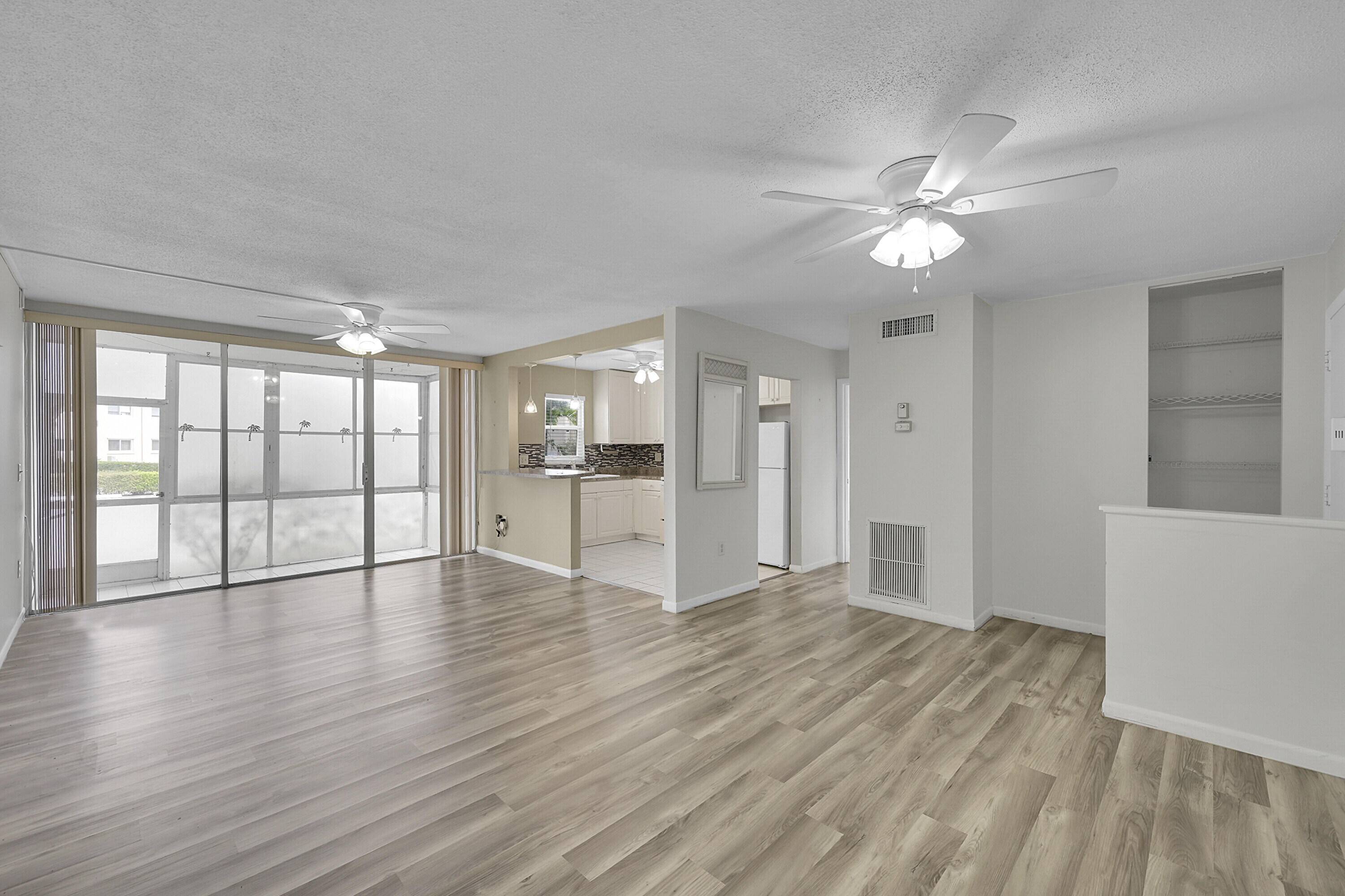Palm Springs, FL 33461,506 Davis RD 69