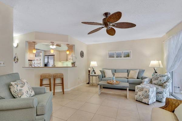 Vero Beach, FL 32963,1504 Coral Oak LN 1302