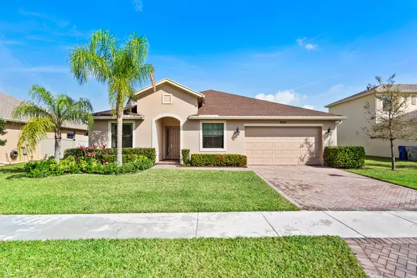 10018 W Verona CIR, Vero Beach, FL 32966