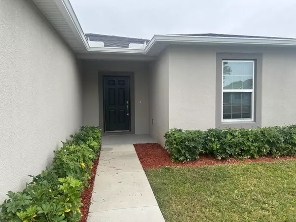 Port Saint Lucie, FL 34952,2326 SE Patio CIR