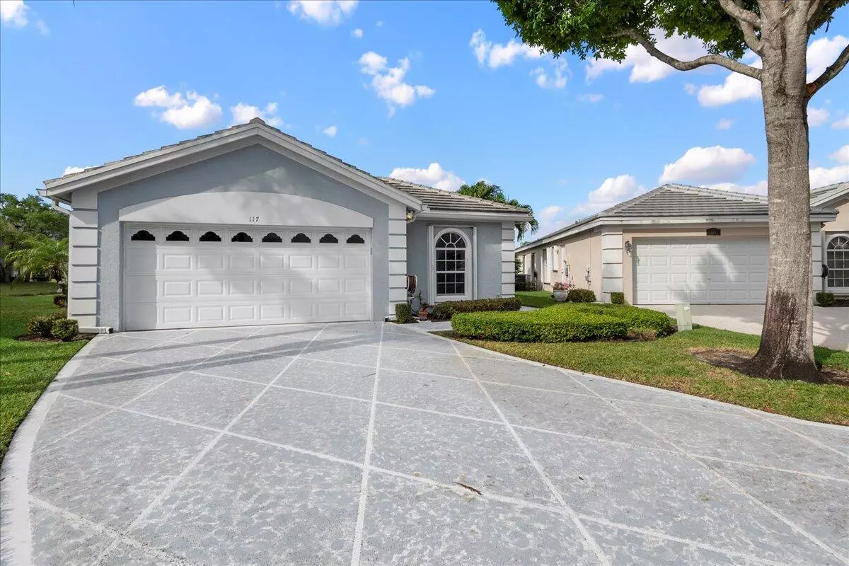 Greenacres, FL 33413,117 Harbor Lake CIR