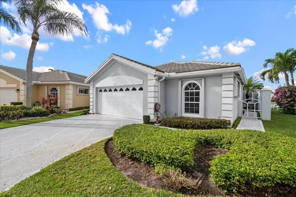 Greenacres, FL 33413,117 Harbor Lake CIR