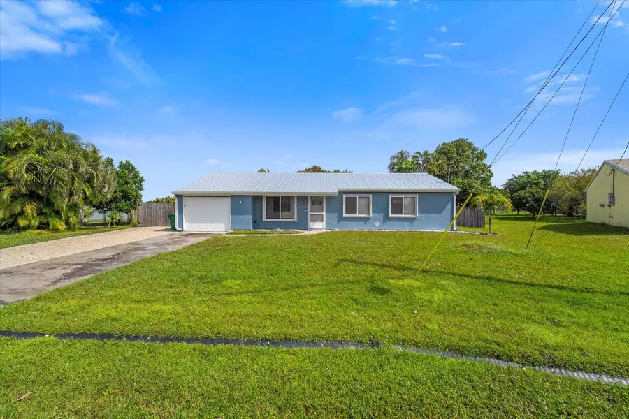 2313 SE Pinero RD, Port Saint Lucie, FL 34952