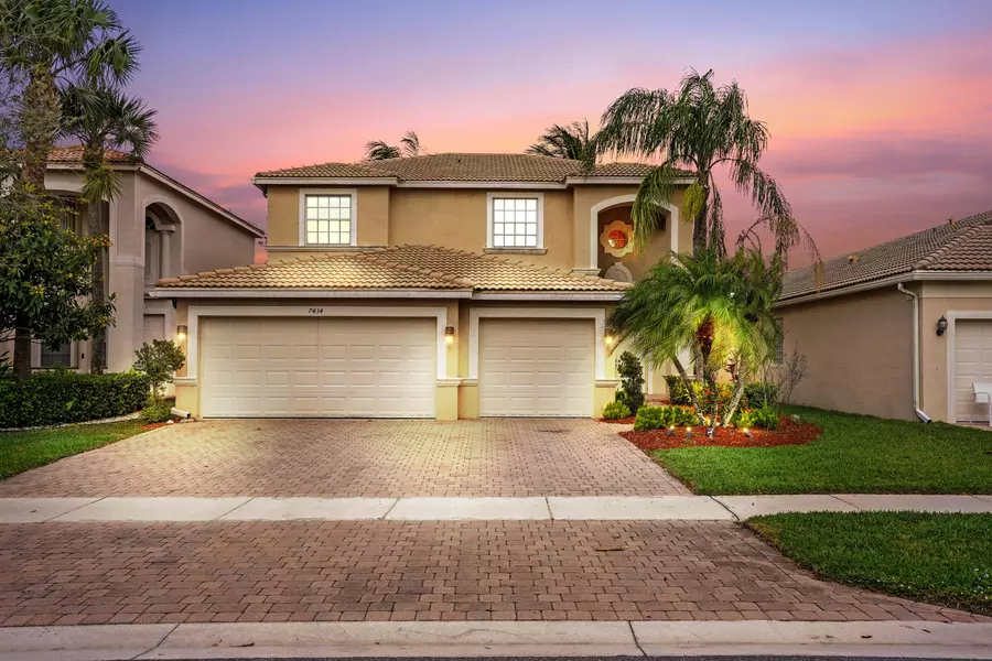 7434 Via Luria, Lake Worth, FL 33467