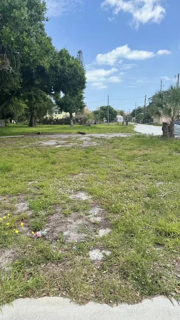 Fort Pierce, FL 34950,Tbd N 13th ST