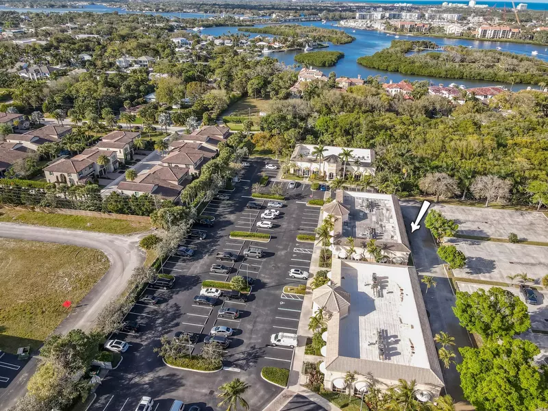 116 Intracoastal Pointe DR 200, Jupiter, FL 33477