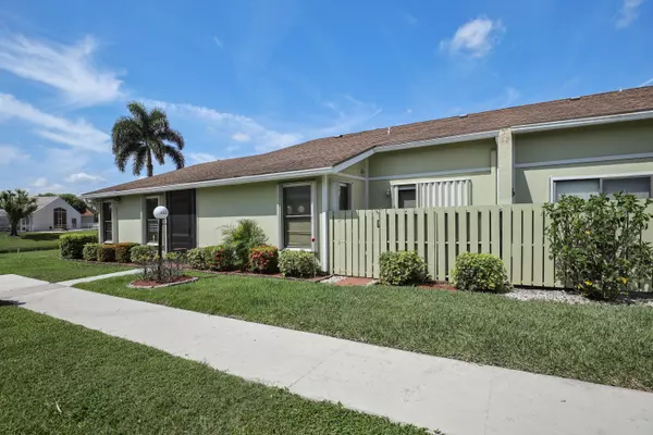 West Palm Beach, FL 33417,4257 Willow Pond CIR B