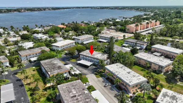 2950 SE Ocean 8-5, Stuart, FL 34996