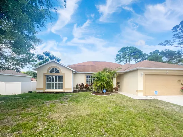 213 SW Ray AVE, Port Saint Lucie, FL 34983