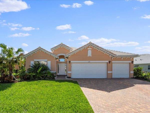 Vero Beach, FL 32967,6390 Caicos CT