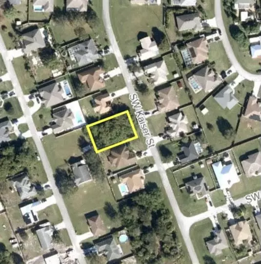 3782 SW Kaiser ST, Port Saint Lucie, FL 34953