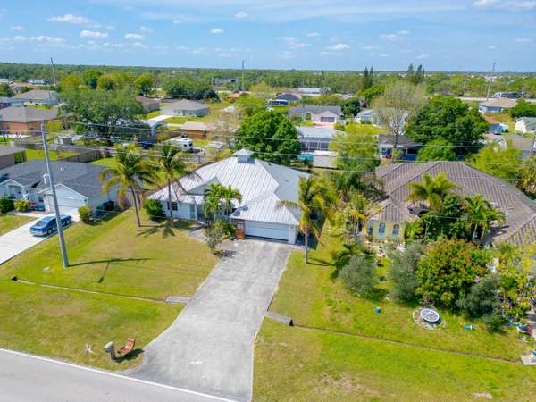 526 NW Bayshore BLVD, Port Saint Lucie, FL 34983