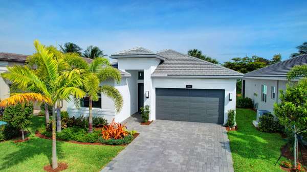 9349 Silver Shores LN, Boynton Beach, FL 33473