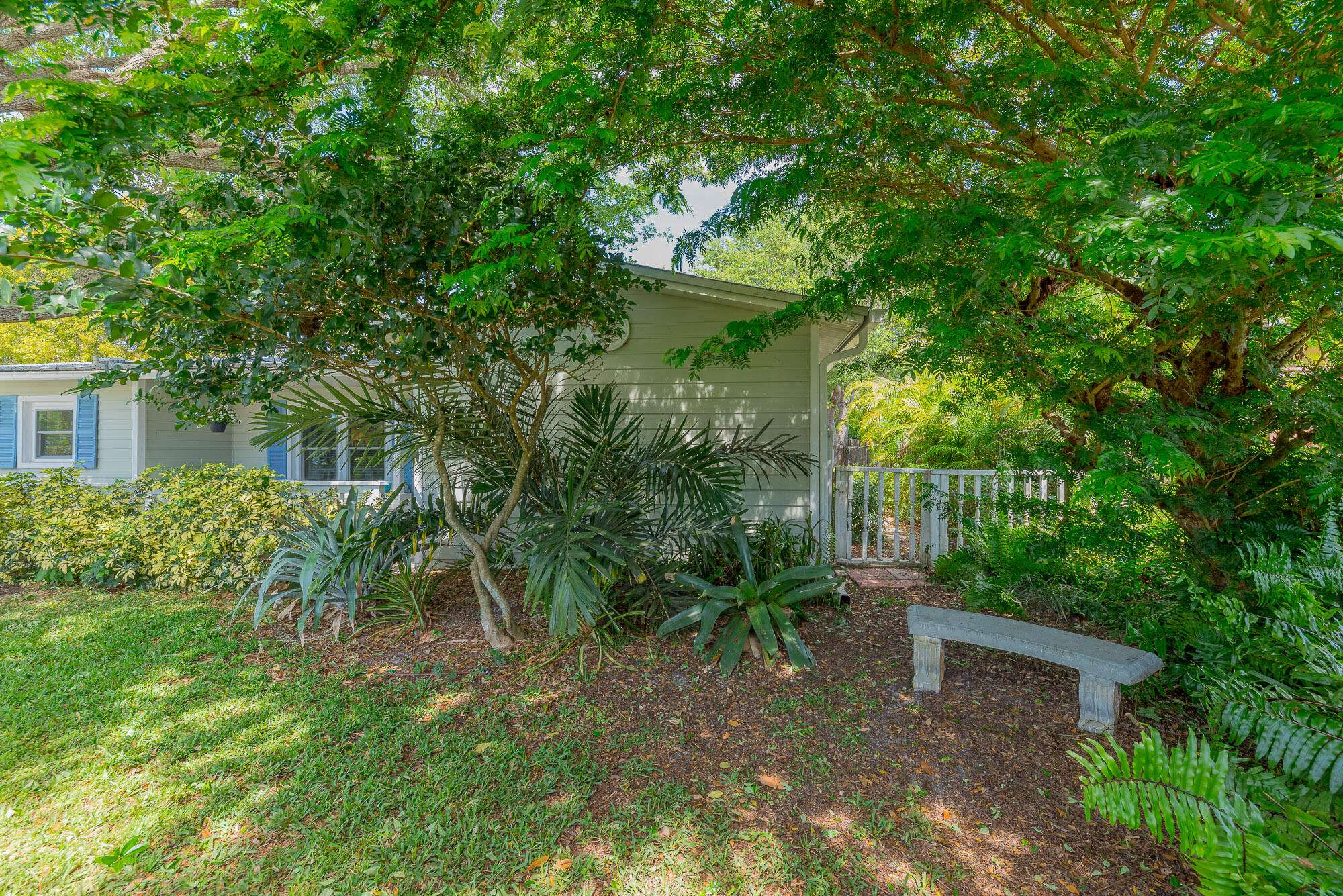 Stuart, FL 34994,338 SW Winnachee DR