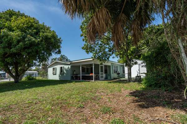 Riviera Beach, FL 33404,1500 W 12th CT