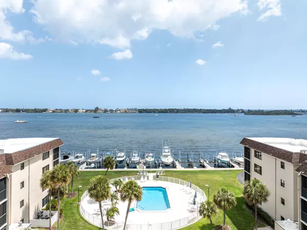 2424 N Federal HWY 203,  Boynton Beach,  FL 33435