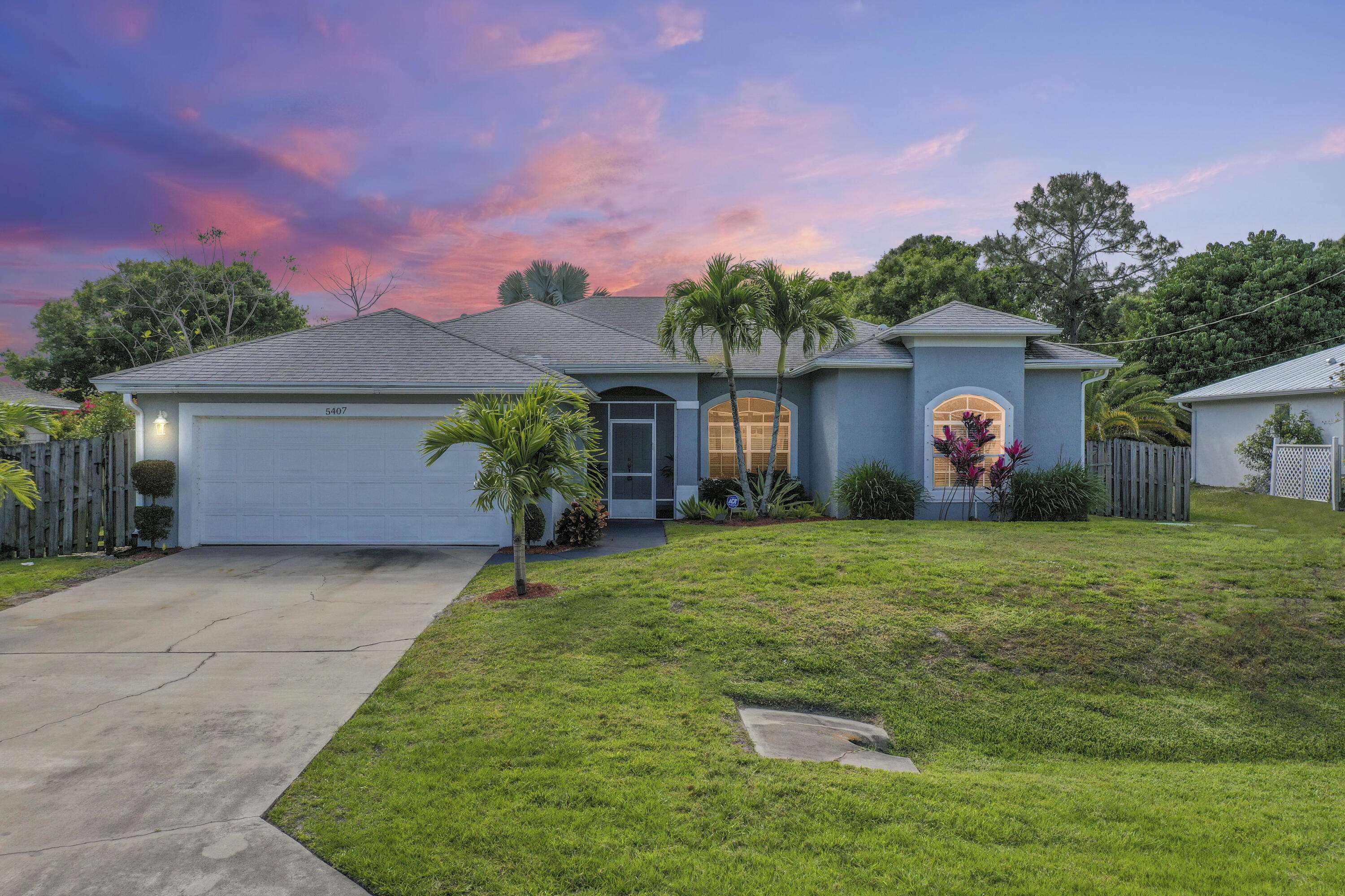 5407 Seagrape DR, Fort Pierce, FL 34982