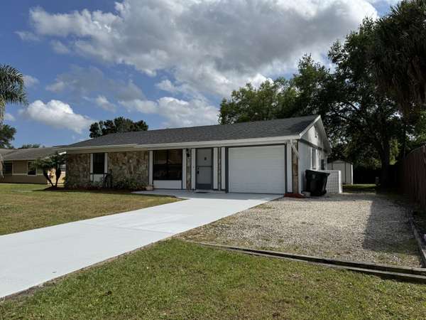 626 NW Archer AVE, Port Saint Lucie, FL 34983