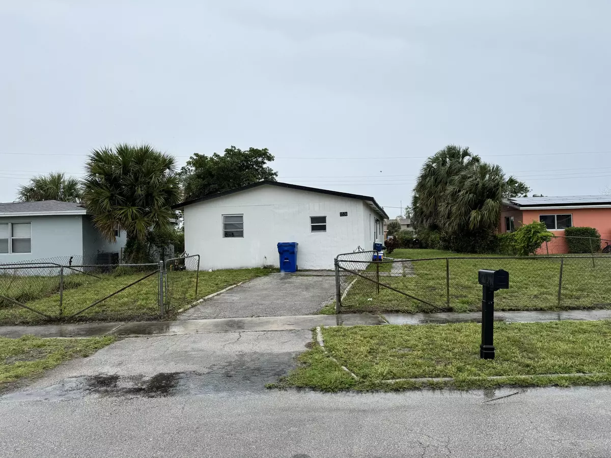 Riviera Beach, FL 33404,1536 N 24th Court
