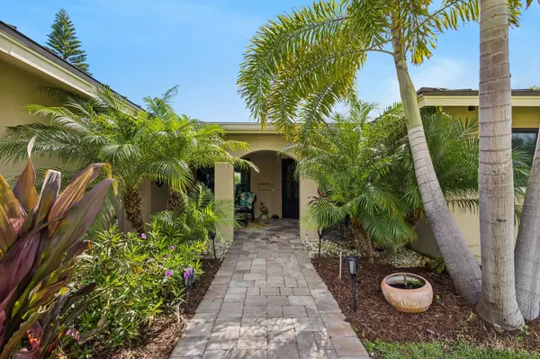 North Palm Beach, FL 33408,854 Fathom CT