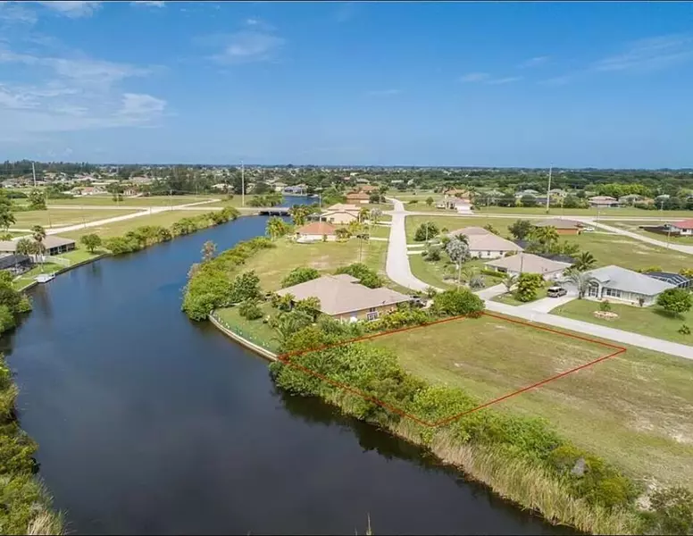 2266 NW 15th ST, Cape Coral, FL 33993