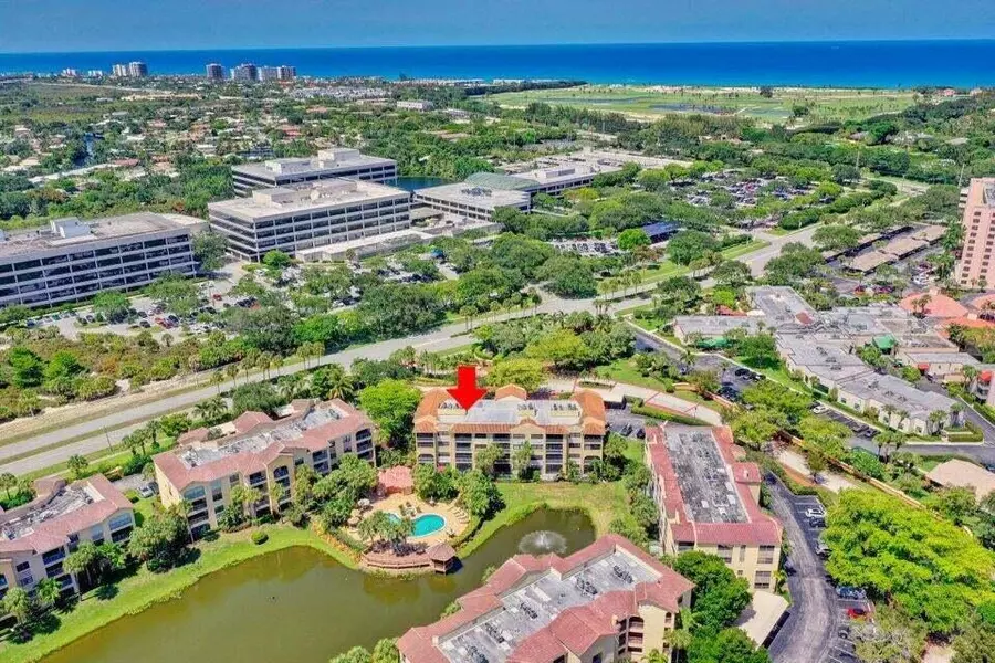 700 Uno Lago DR 402, Juno Beach, FL 33408