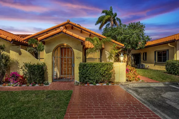 5253 Bolero CIR, Delray Beach, FL 33484