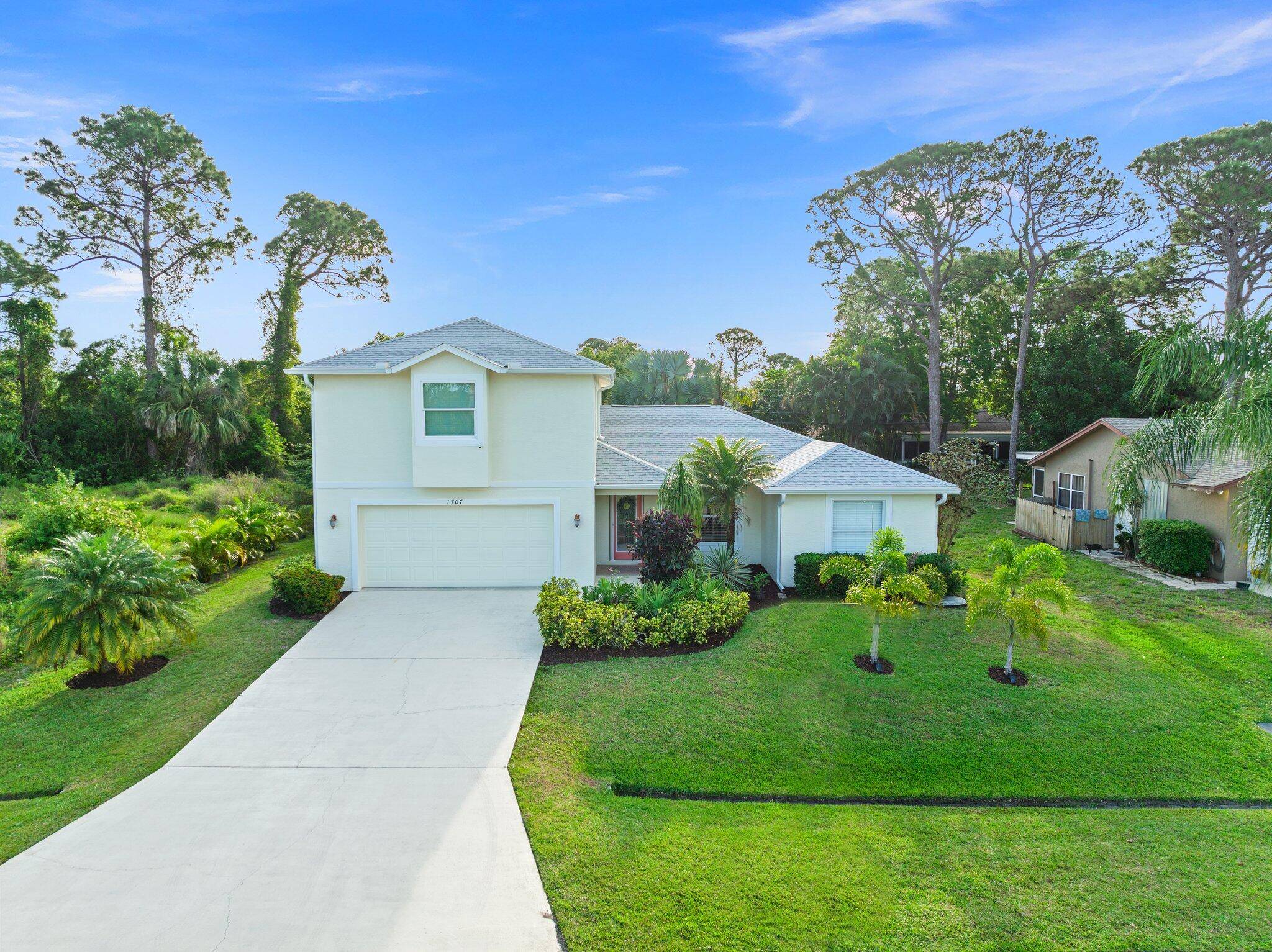 Port Saint Lucie, FL 34983,1707 SE Manth LN