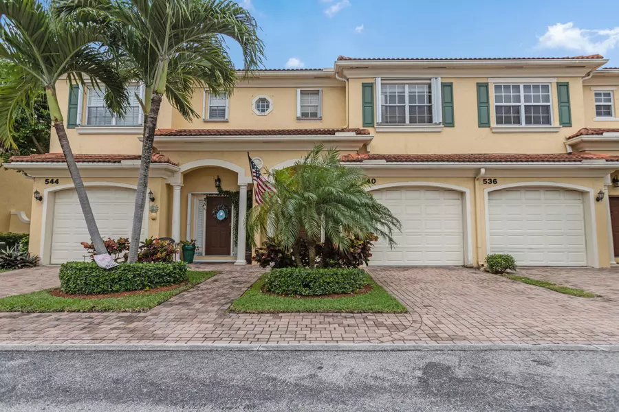 540 Marbella CIR, North Palm Beach, FL 33403