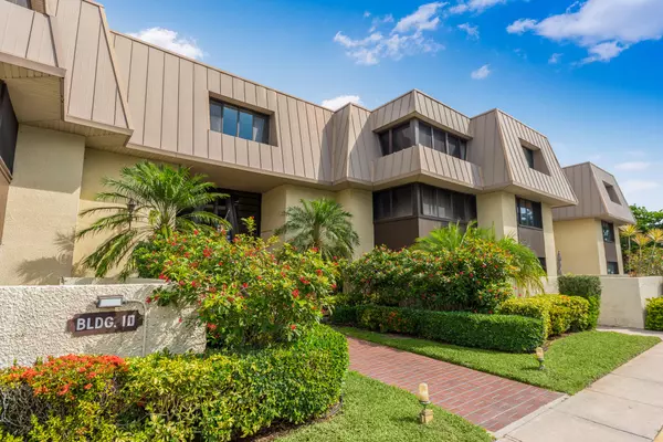 1800 SE St Lucie BLVD 10-207, Stuart, FL 34996