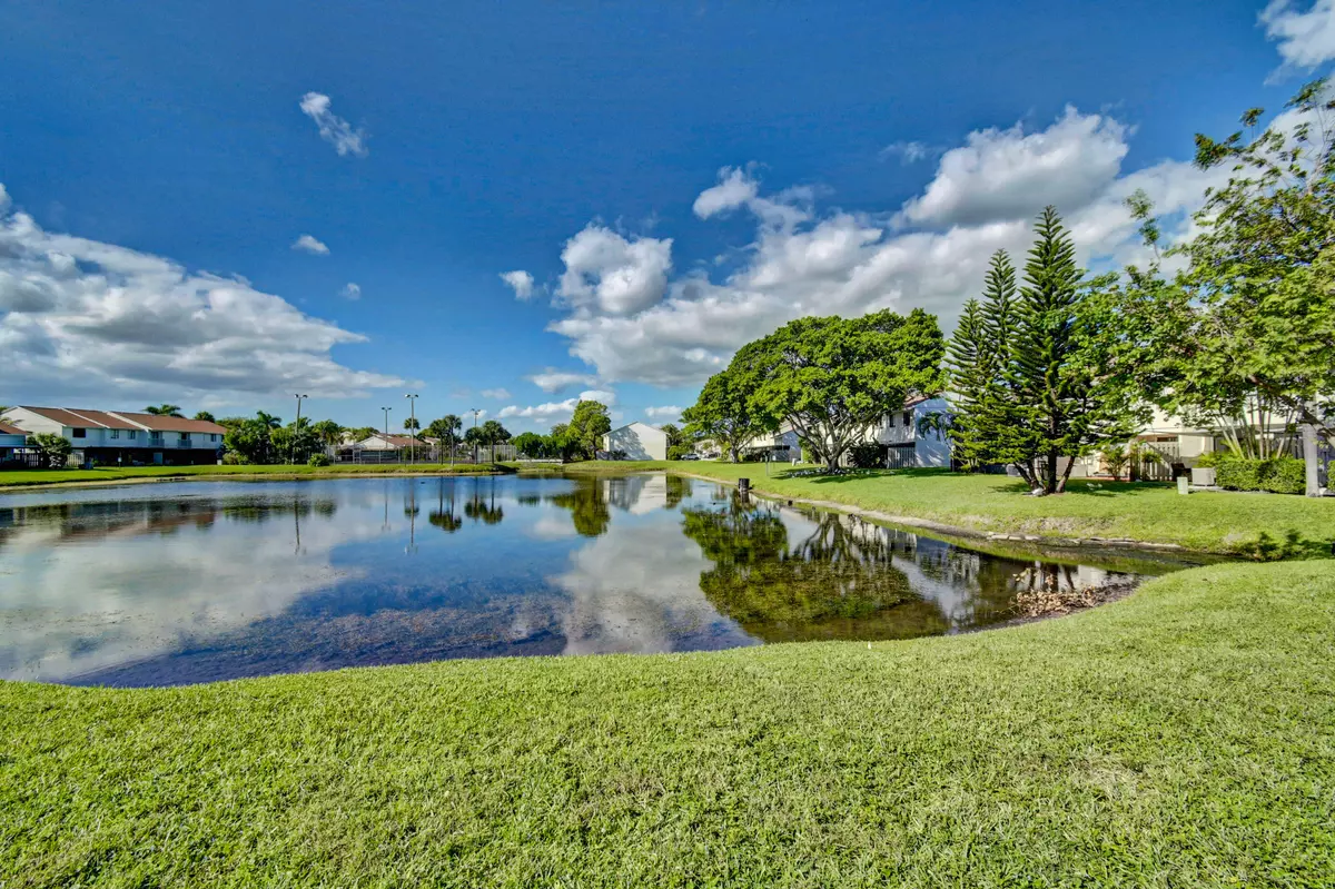 Greenacres, FL 33463,2501 Seaside DR