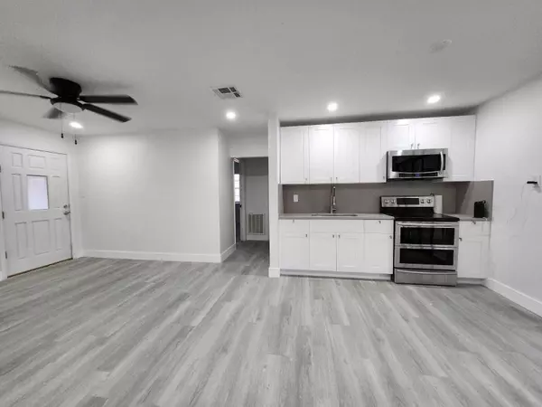 Lake Worth, FL 33461,2927 Vassallo AVE