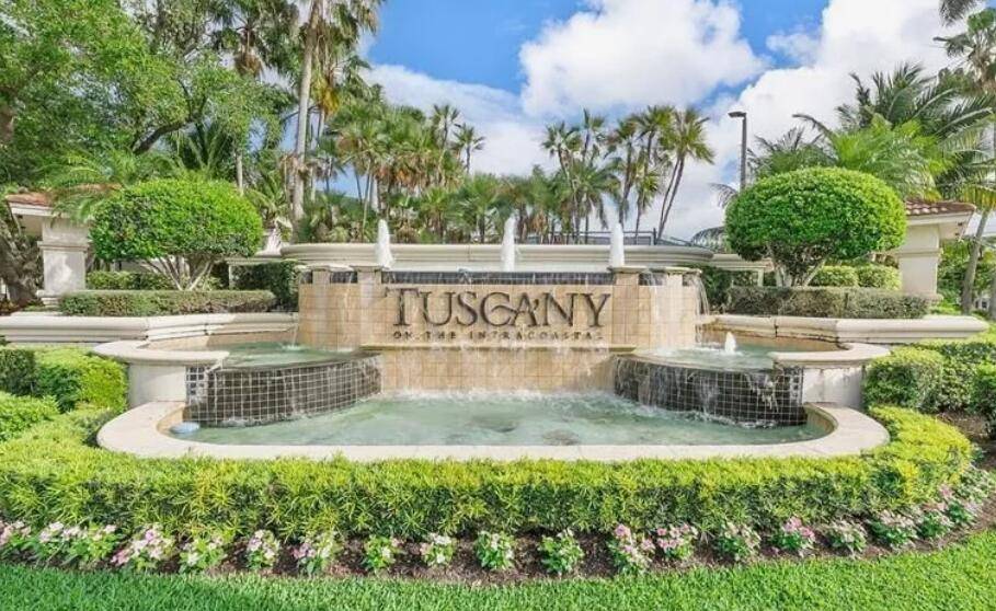 2401 Tuscany WAY, Boynton Beach, FL 33435