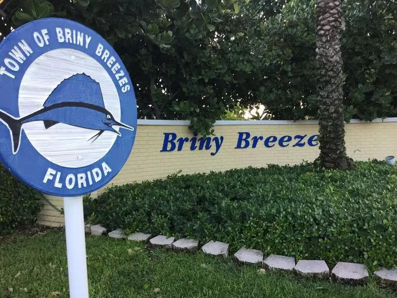 23 Hibiscus DR I, Briny Breezes, FL 33435