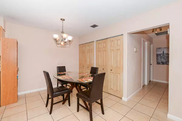 Jensen Beach, FL 34957,3914 NW Cinnamon Tree CIR