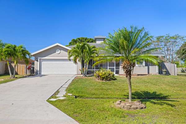 3734 SW Kaiser ST, Port Saint Lucie, FL 34953