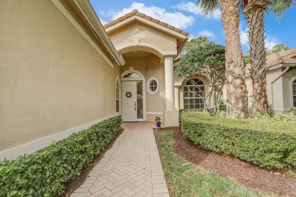 Port Saint Lucie, FL 34986,7660 Greenbrier CIR