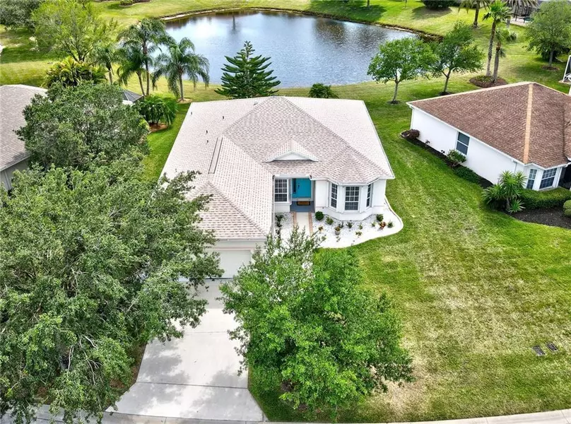 1332 Shoreline CIR, Sebastian, FL 32958