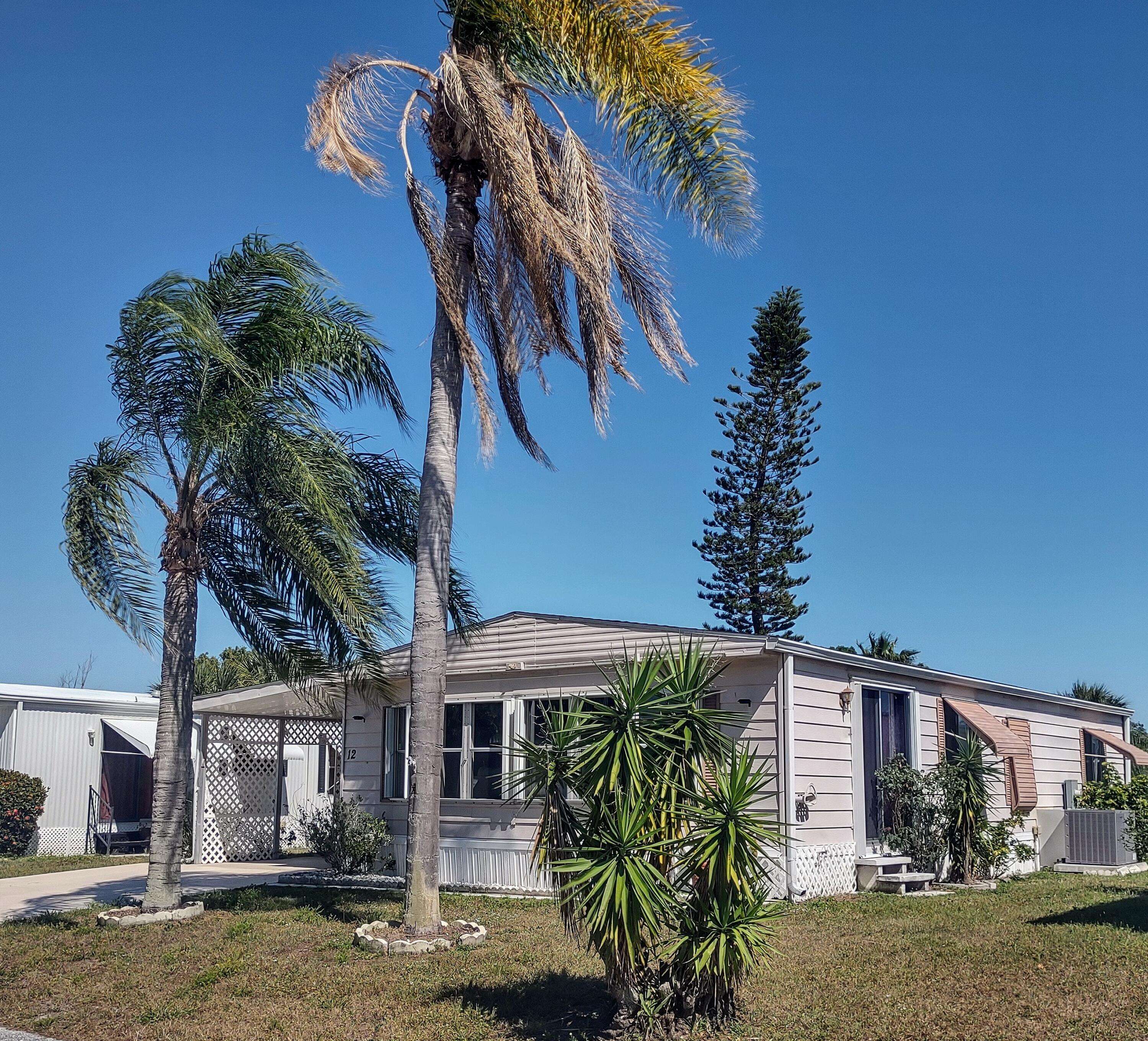 12 Del Sol, Port Saint Lucie, FL 34952