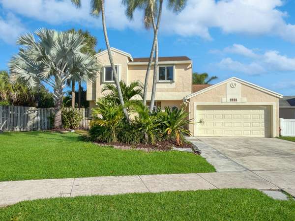 9921 Robins Nest RD,  Boca Raton,  FL 33496