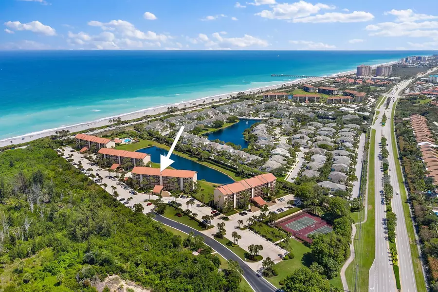 301 Ocean Bluffs BLVD 202, Jupiter, FL 33477