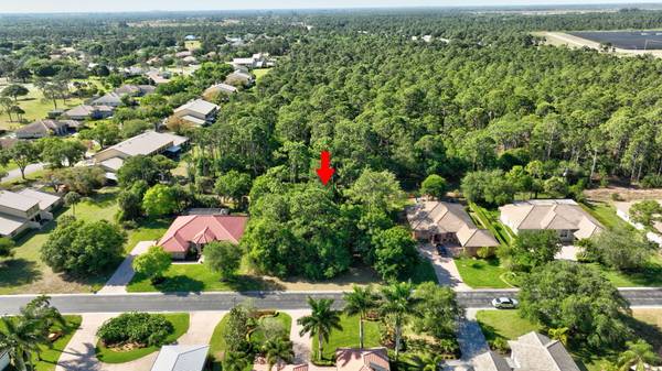 9613 Knollwood LN, Fort Pierce, FL 34951